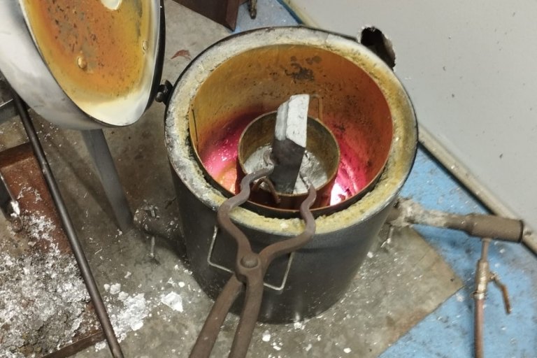 Příprava tavení kompozice ASMIT - foto č. 4