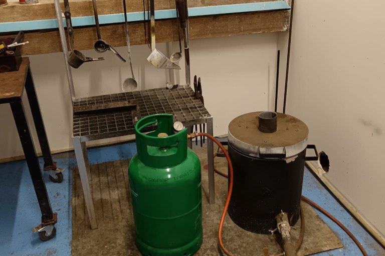 Tavící pícka na kompozici - foto č. 3