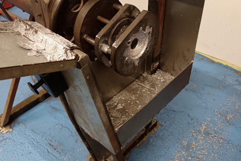 Zařízení pro dstředivé lití kompozice ložisek - foto č. 1