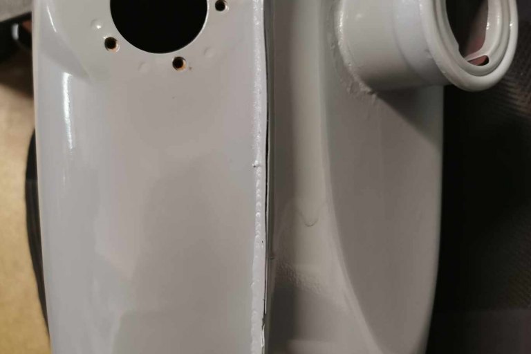 Nádrž Škoda Octavia I (šikmé hrdlo) - vrchní lak - foto č. 9