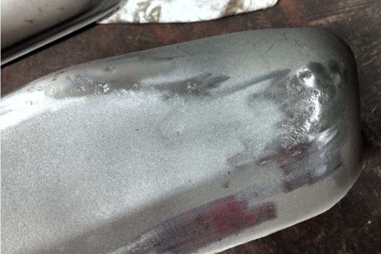 nádrž Toyota - obroušení pocínovaného dílu - foto č. 13