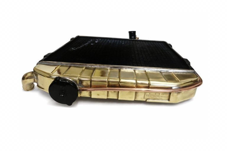 Chladič Škoda 100-100R leštěná vrchní vanička, ostatní černá barva - foto č. 2