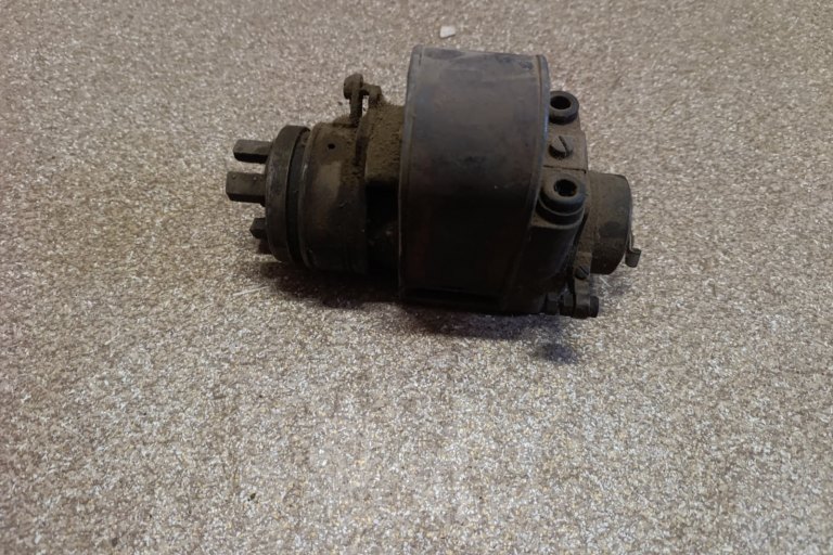 Převodovka + magneto Tatra 11-12 - foto č. 4