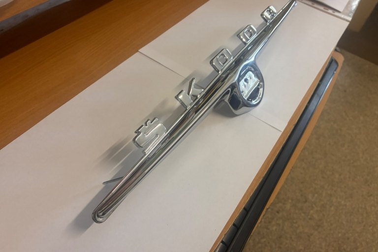 Chromování lišty a hliníkového nápisu ŠKODA pro vozy Škoda 1000 MB - foto č. 17